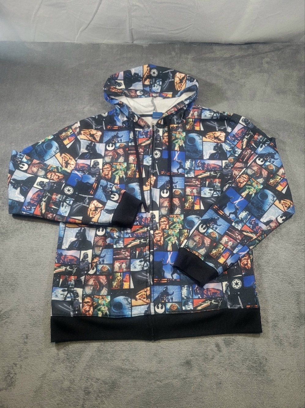 Star Wars Zip-Up Hoodie with Blue and Yellow Logo Size XL